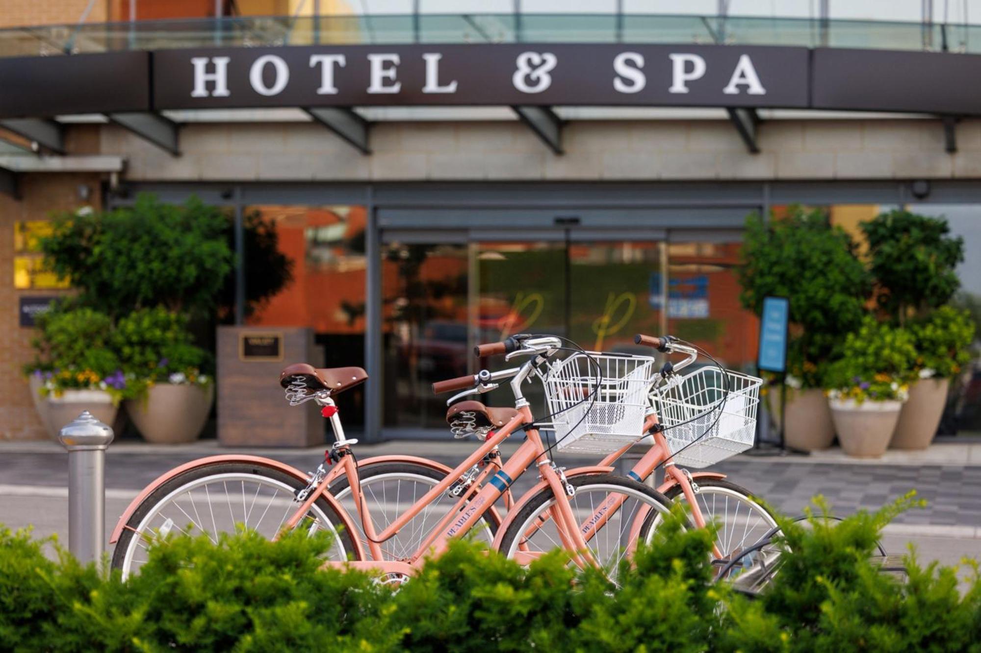 The Pearle Hotel & Spa, Autograph Collection Burlington Dış mekan fotoğraf