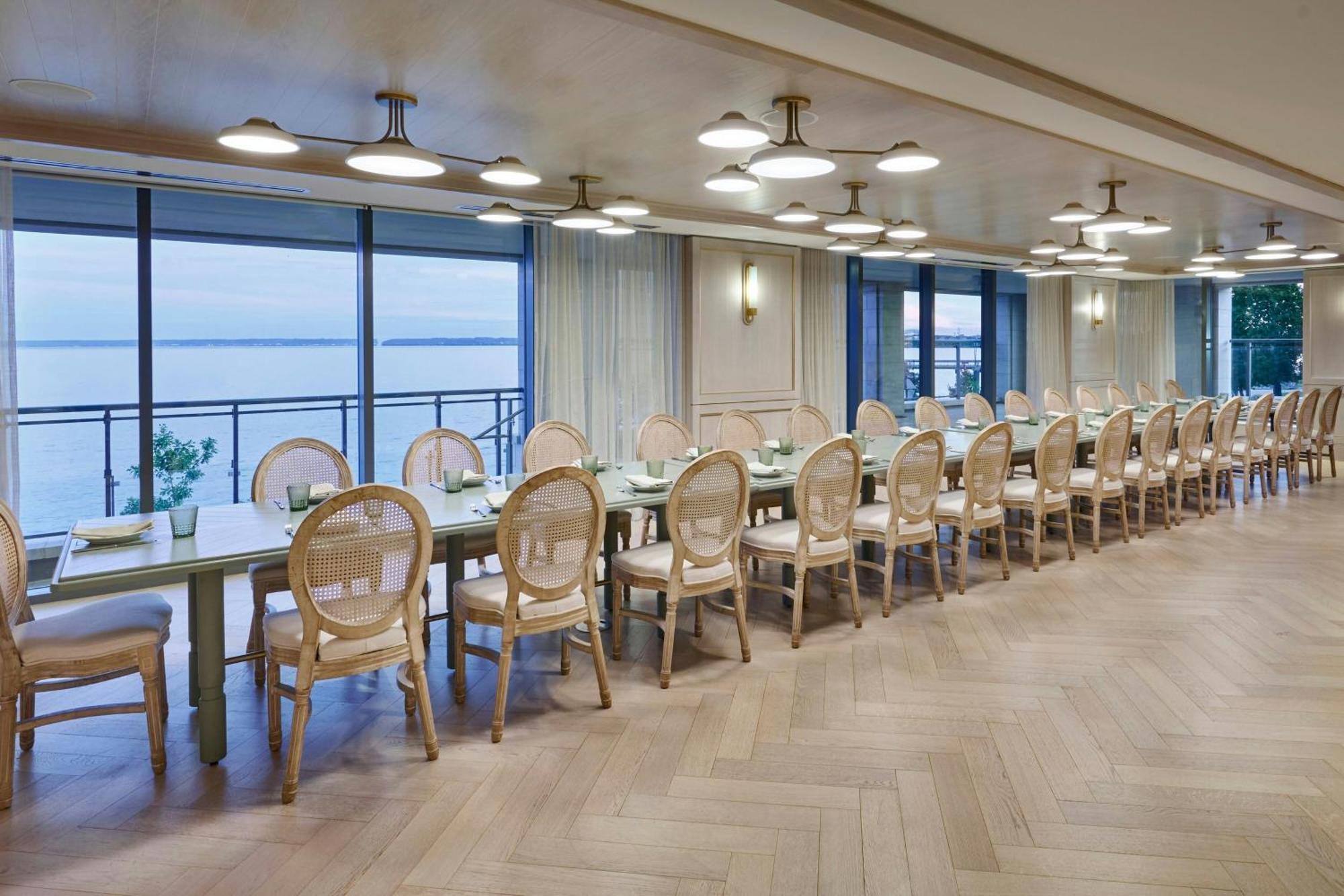 The Pearle Hotel & Spa, Autograph Collection Burlington Dış mekan fotoğraf